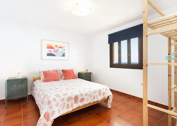 Live La Punta Maresia Apartment